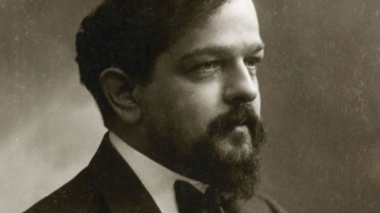 Claude Debussy 1908 körül Félix Nadar fotóján