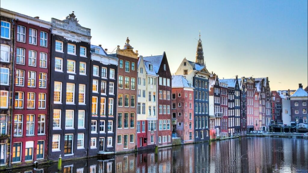 Amszterdam - forrás: YouTube