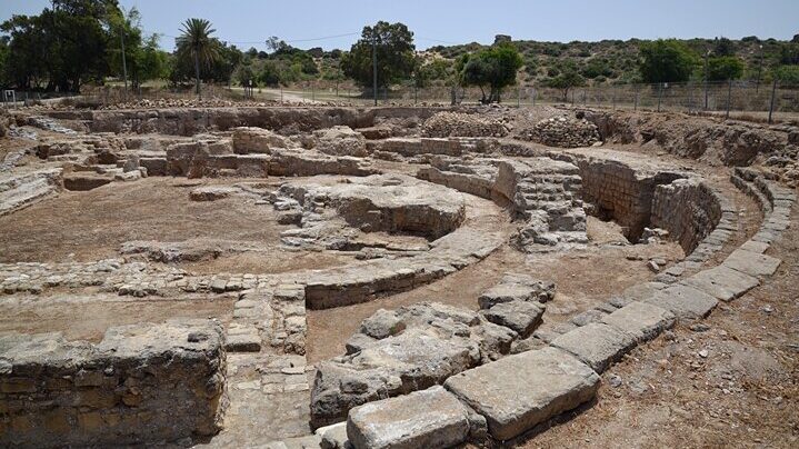Az ókori Ashkelon maradványai - forrás: Biblewalks.com