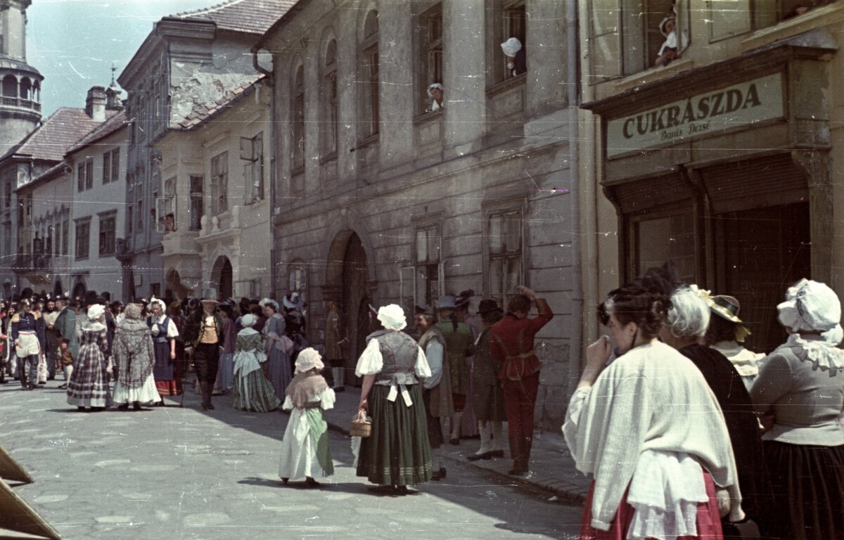 Sopron, belváros, A császár parancsára (werk), 1955 / forrás: Fortepan