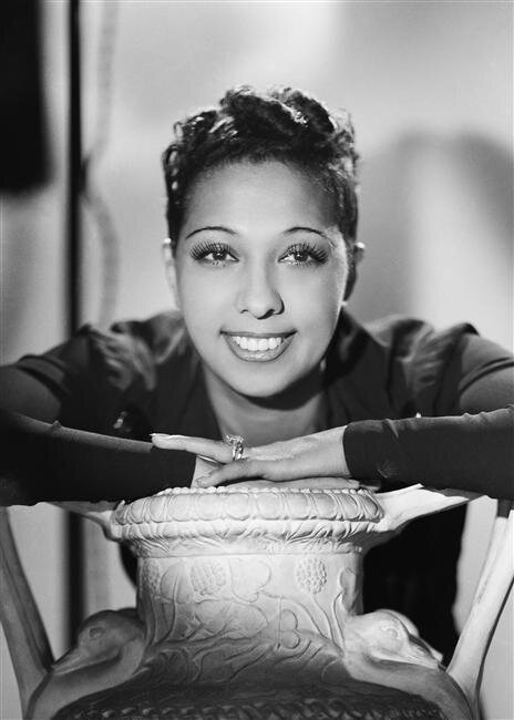 Josephine Baker - 1940-ben - forrás: wikipedia / közkincs