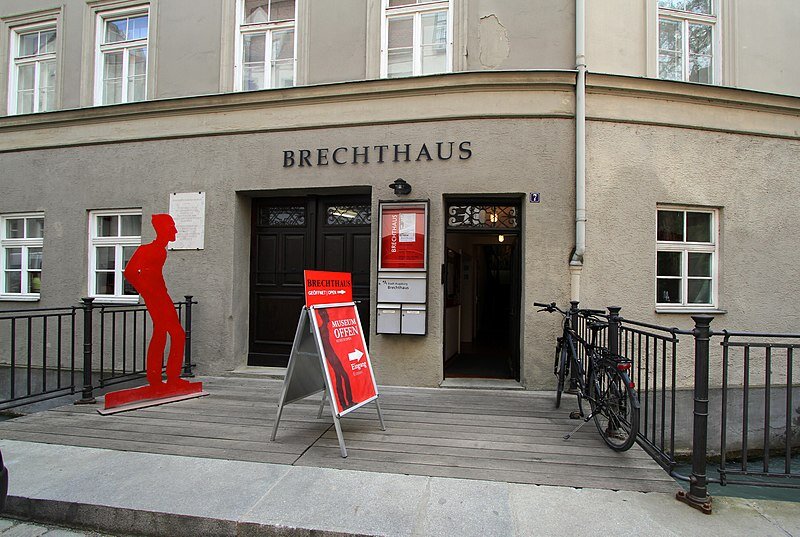 Brecht szülőháza, ma múzeum