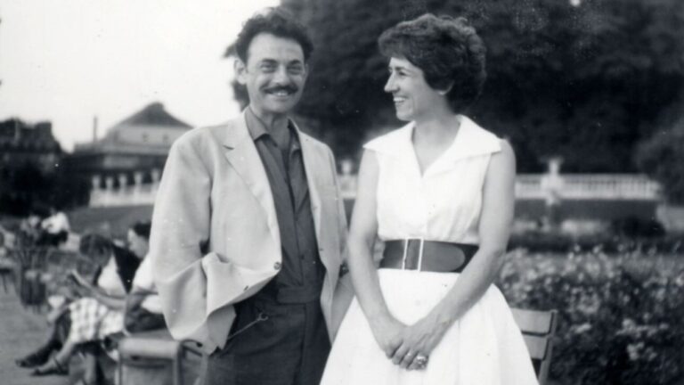 Gilot és Rozsda 1985-ban a Jardin du Luxembourgban - forrás: Várfok Project Room