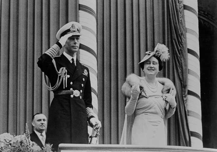 II. Erzsébet szülei, VI. György király és Erzsébet királynő 1939-ben Torontóban - forrás: wikipedia