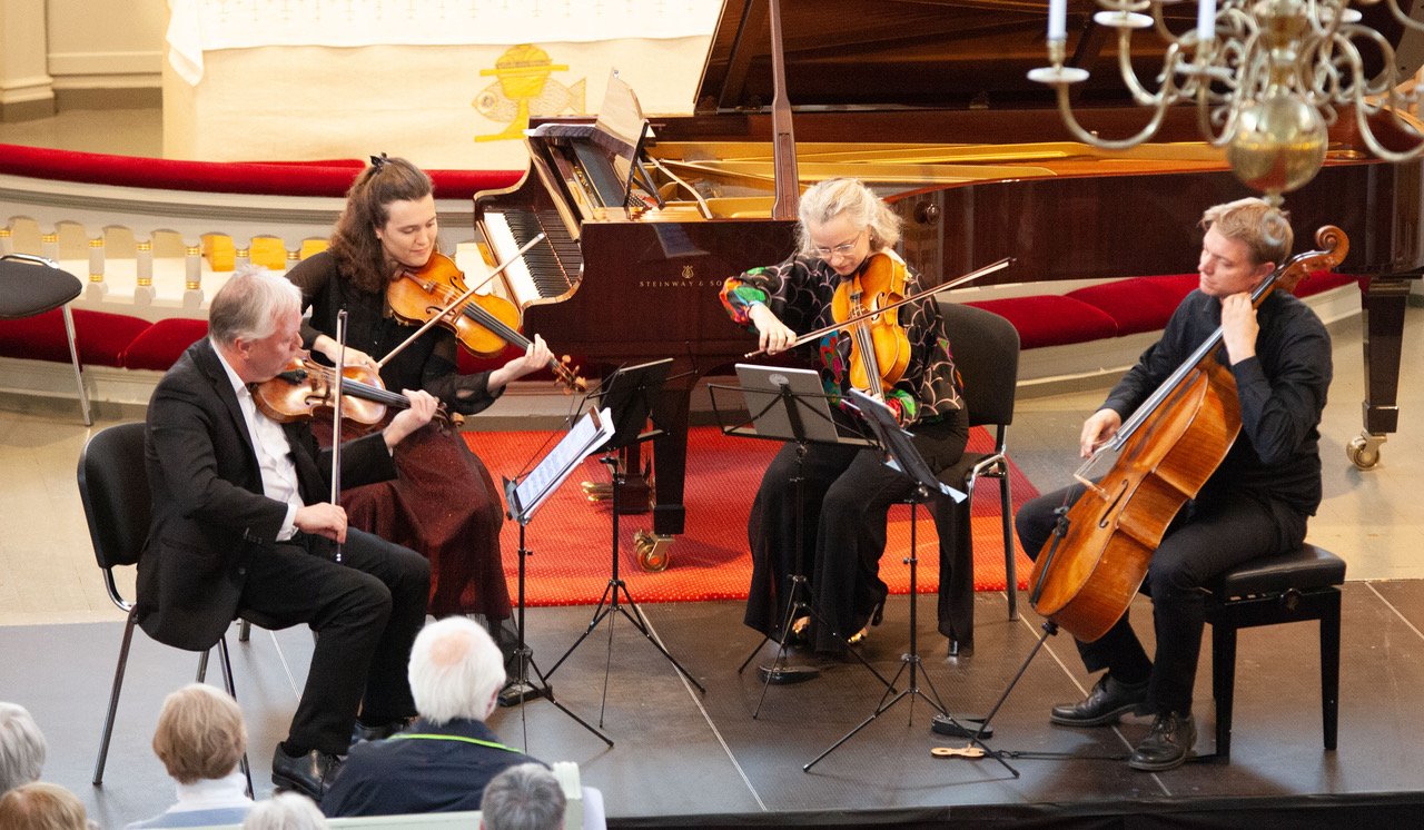 Az Engegård Quartet (Arvid Engegård és Laura Custodio Sabas (hegedű), Juliet Jopling (brácsa), Jan Clemens Carlsen (cselló)) – forrás: Lofoten Zongorafesztivál