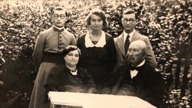 Family Pogány 1932