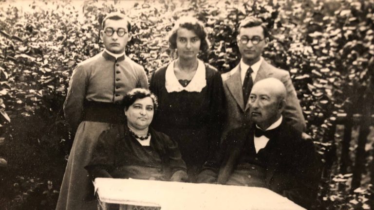 Pogány Béla és családja 1932-ben