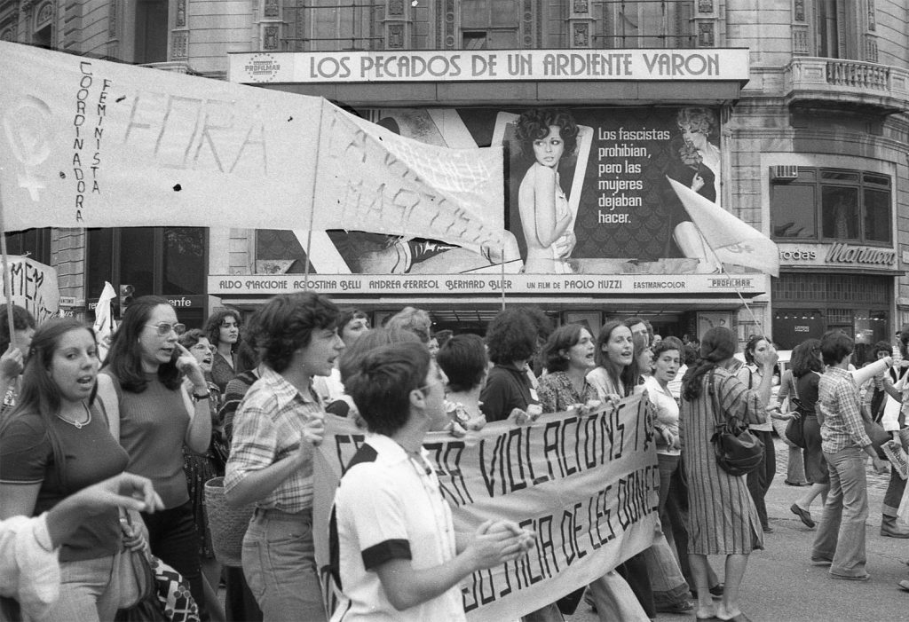 A feminista harc Barcelonában és a társadalmi riport című kiállítás - fotó: Pilar Aymerich