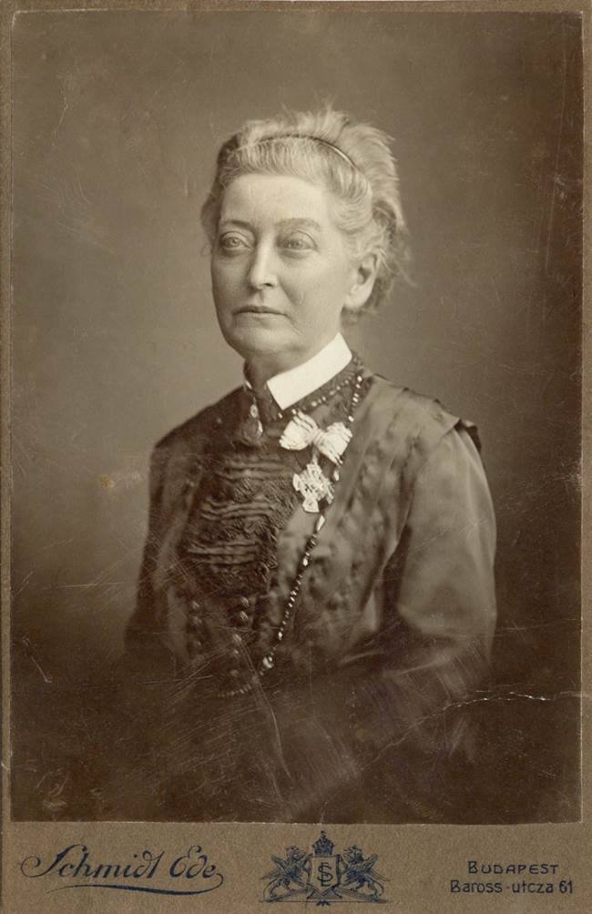 Hugonnai Vilma 1900 körül; fénykép - fotó: Semmelweis Múzeum gyűjteményéből