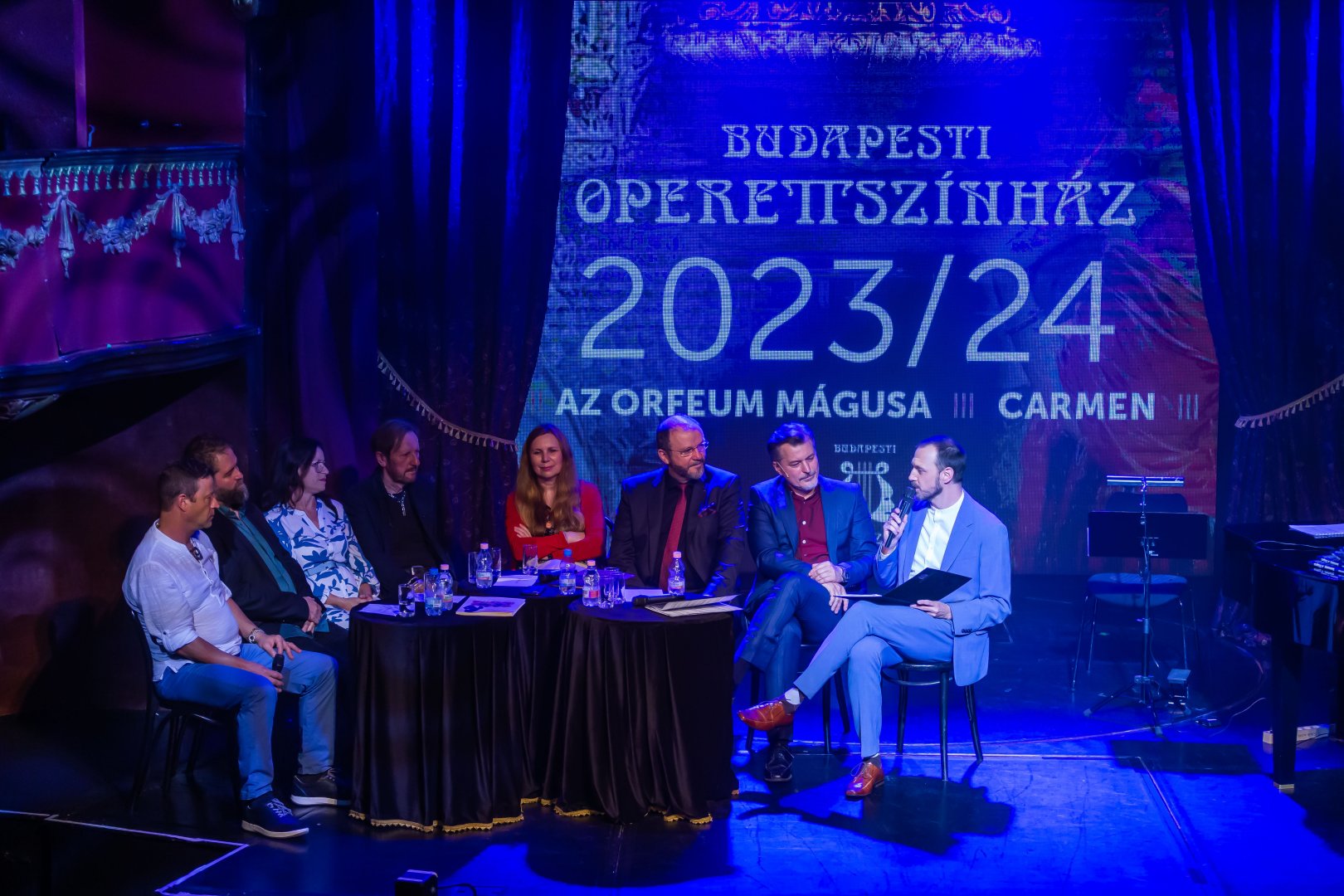 A Budapesti Operettszínház sajtótájékoztatójának résztvevői