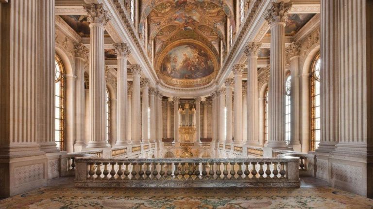 A Versailles-i Kastély - forrás: YouTube