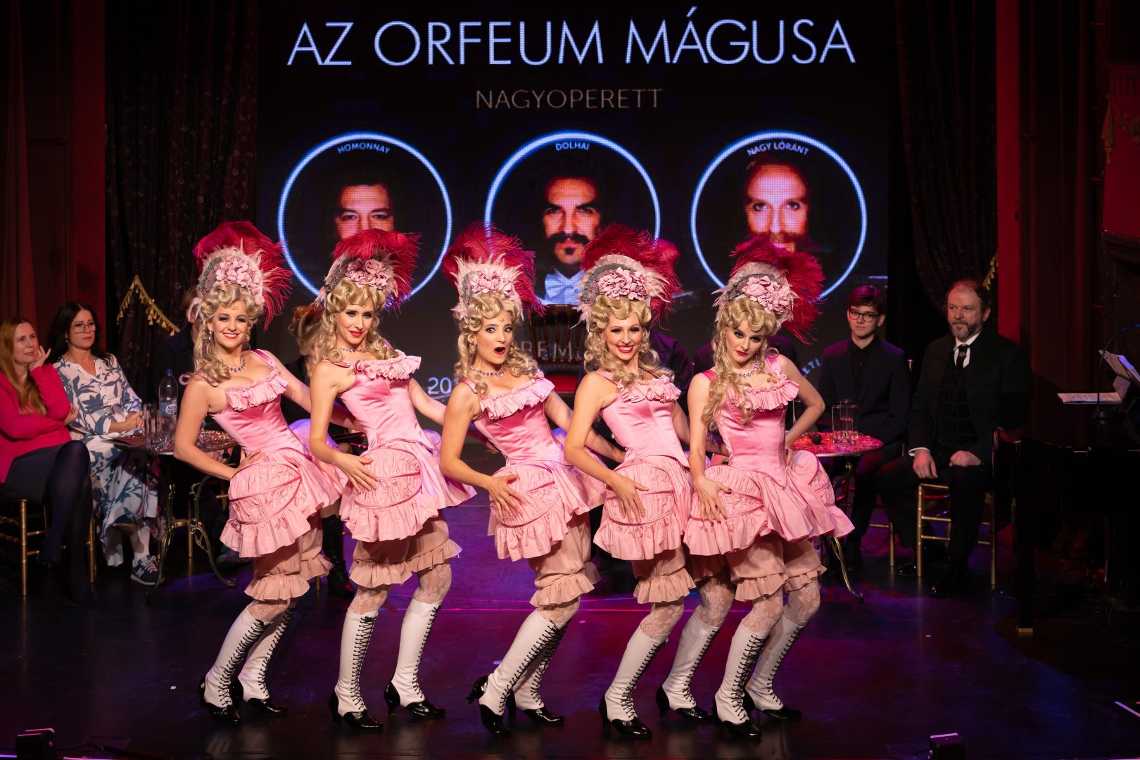 Az Orfeum mágusa - fotó: Janus Erika / Budapesti Operettszínház