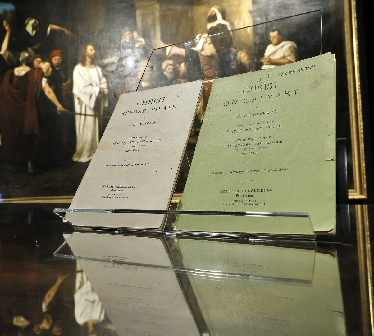 A Munkácsy Mihály Múzeum birtokába került két kiállítási ismertető füzet - fotó: MTI / Lehoczky Péter