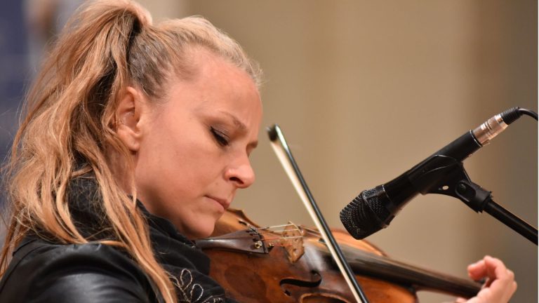 Duo VoCellino Szirtes Edina Mókus - forrás: Szentendrei Teátrum