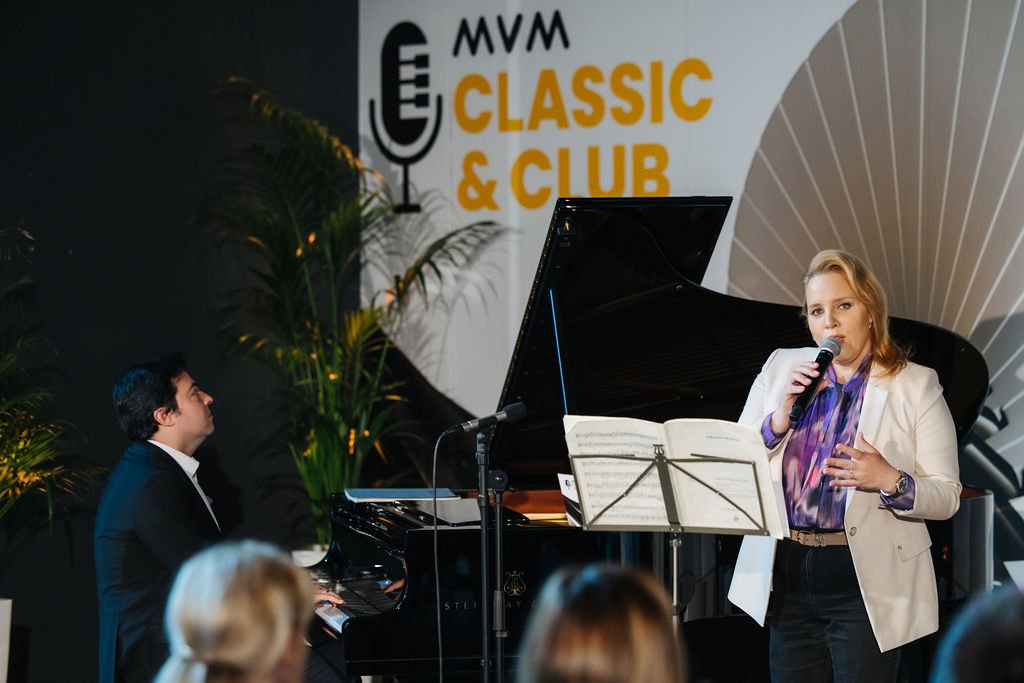 Tóth Vera és Balázs János produkciója az MVM Classic&Club koncertsorozat sajtótájékoztatóján - forrás: MVM Zrt.