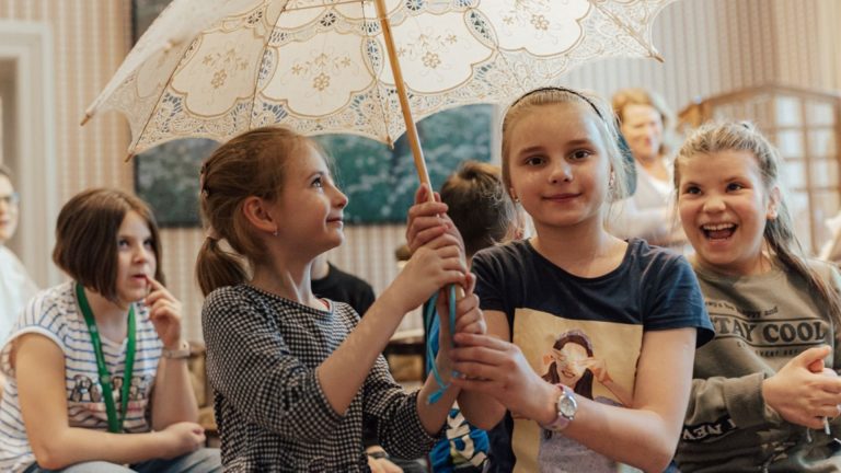 Múzeumpedagógiai foglalkozás a Ráth-villában - fotó: Iparművészeti Múzeum