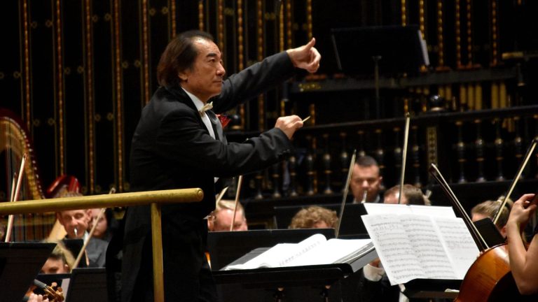 Masahiro Izaki and the Szolnok Symphony