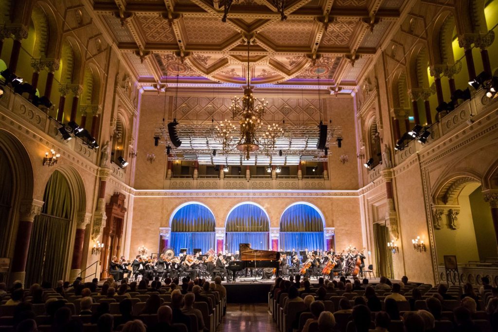 A Szent István Filharmonikusok a Vigadóban - forrás: Szent István Filharmonikusok