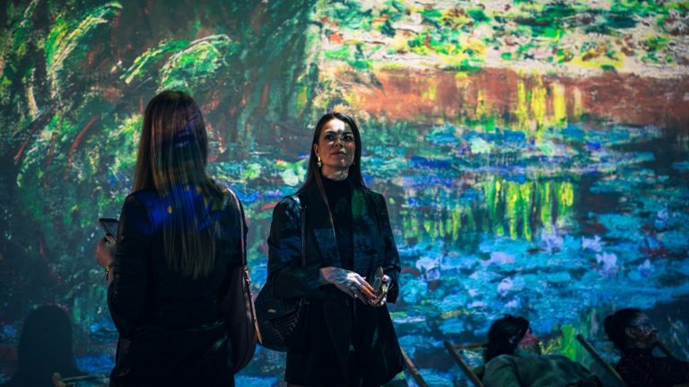 (Monet - The Immersive Experience