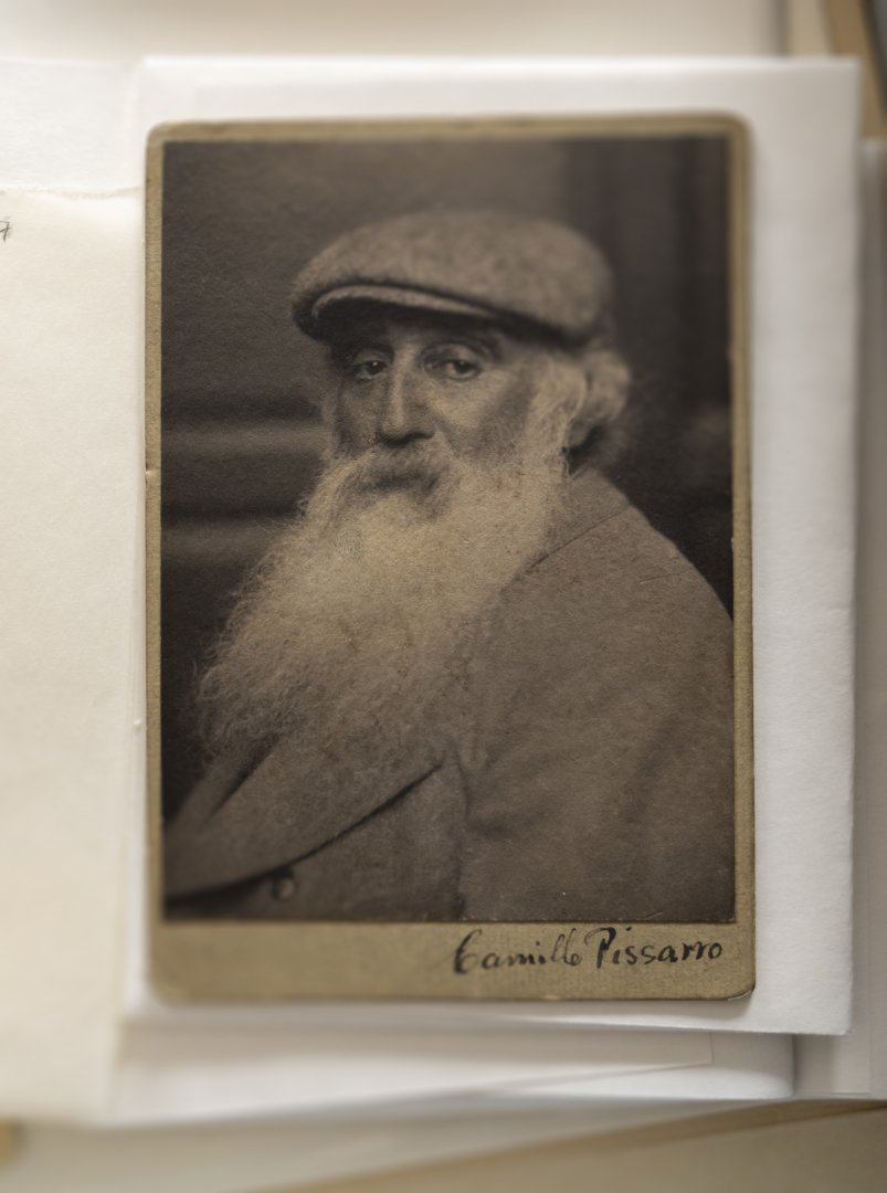 Pissarro fényképe az Ashmolean Múzeum archívumában - forrás: David Bickerstaff / Pannonia Entertainment
