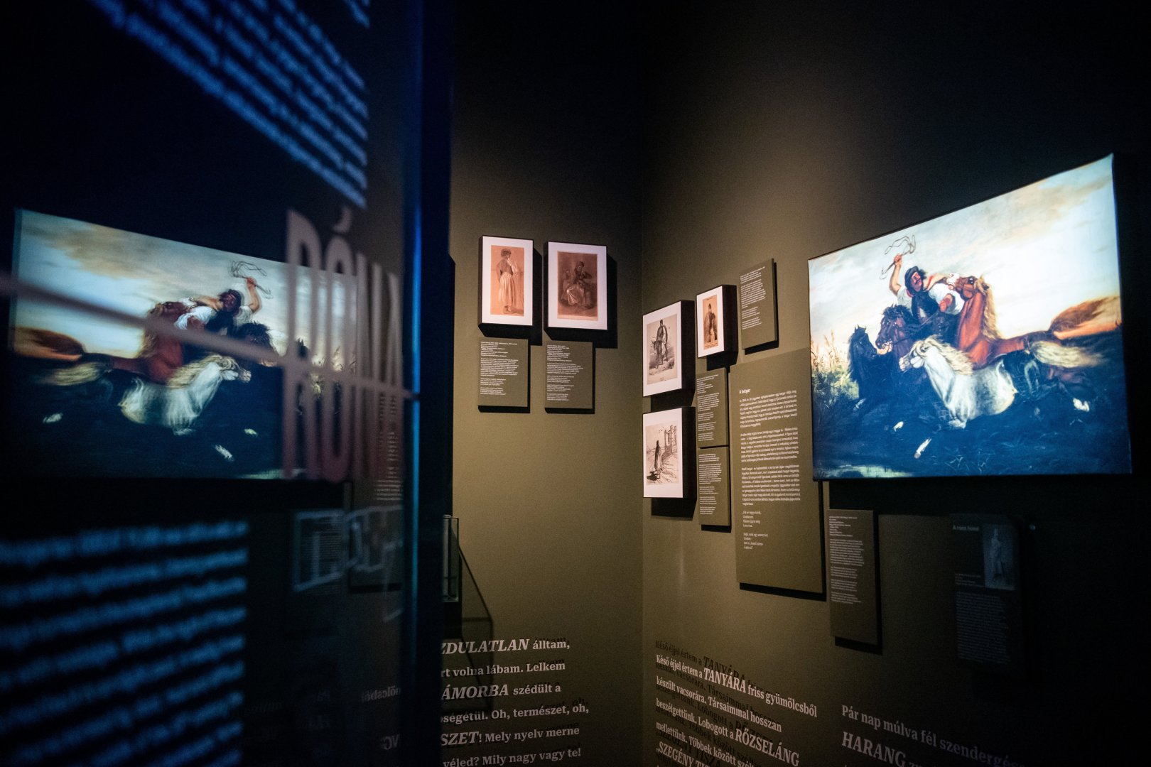A Költő lenni vagy nem lenni című állandó kiállítás részlete a Petőfi Irodalmi Múzeumban. A tárlat január 14-én nyílik - forrás: MTI/Balogh Zoltán