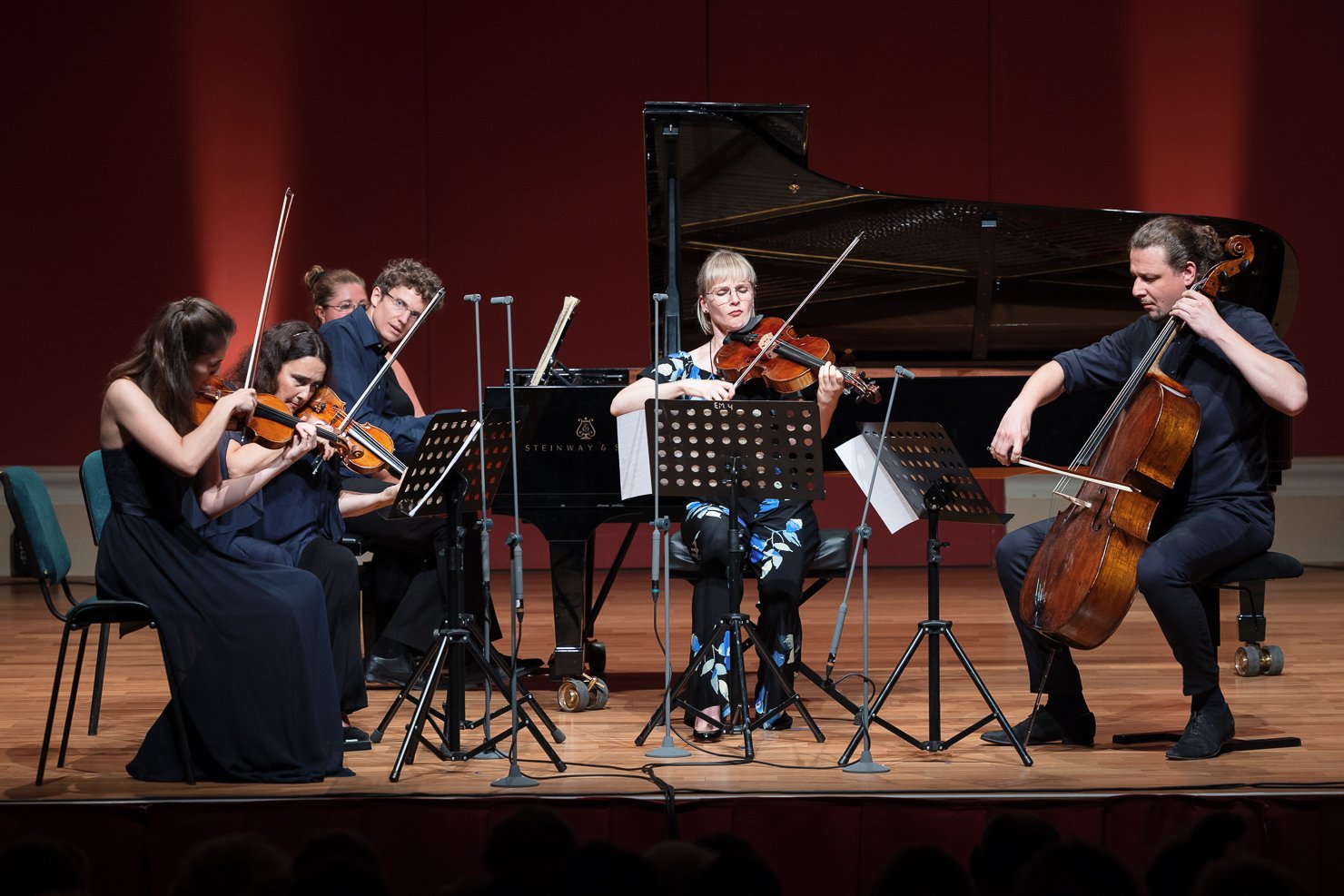Fejérvári Zoltán (zongora), Pusker Júlia (hegedű), Haffner Eszter (hegedű), Liisa Randalu (brácsa), Várdai István (cselló) - fotó: Mohai Balázs