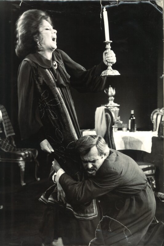 Ruttkai Éva és Latinovits Zoltán a Ványa bácsi című előadáson a Vígszínházban (1970) - fotó: Keleti Éva / Vígszínház Archívum