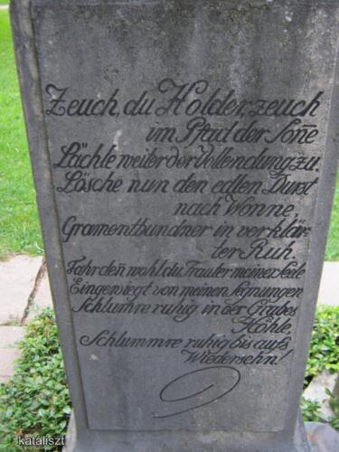 A Mozart- (igazából Nissen-) sír Salzburgban Szent Sebestyén-temető, Salzburg - fotó: Kocsis Katalin / Kataliszt
