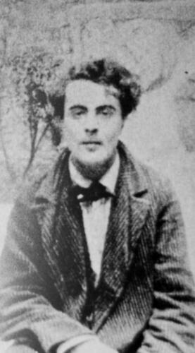 Amedeo Modigliani a La Ruche kertben, Párizsban 1906 végén - forrás: wikipedia